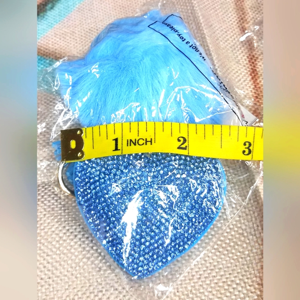 Heart Bag Charm Keychain NIP - Picture 6 of 7